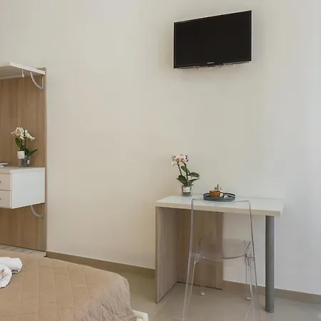 Salus Πανσιόν Ρώμη