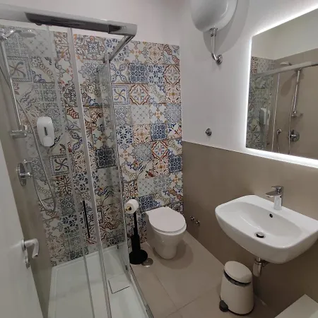 Salus Πανσιόν